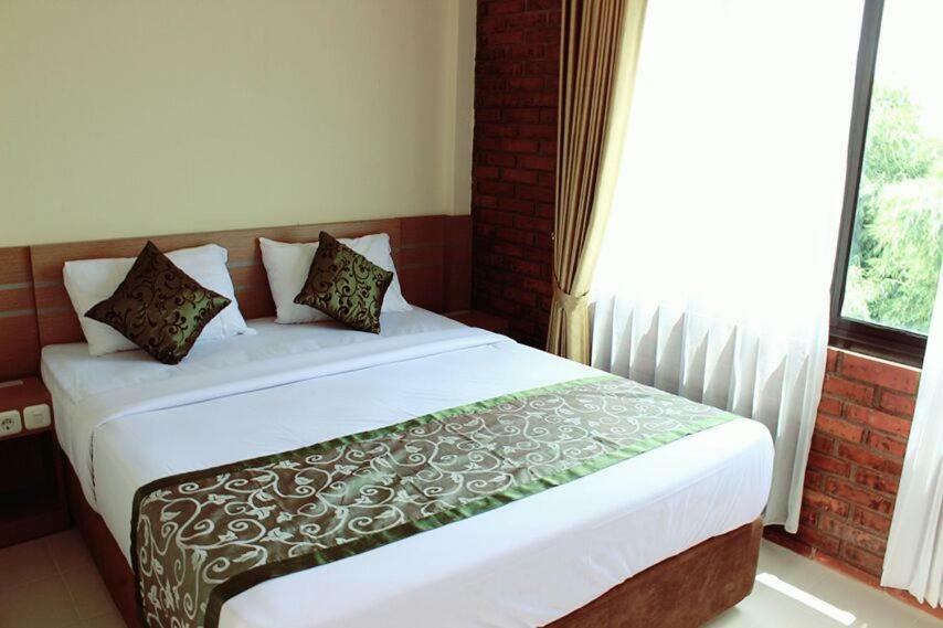 Amerta Giri Guest House โวโนโซโบ ภายนอก รูปภาพ